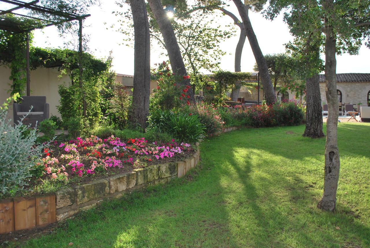 Chateau Sainte Colombe Panzió Kültér fotó